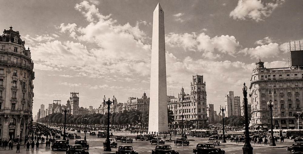Historia del Obelisco de Buenos Aires y la ordenanza de 1939 que dispuso su demolición, una decisión que finalmente fue vetada y permitió conservar uno de los principales símbolos de la Ciudad