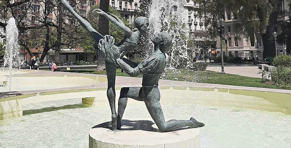 Homenaje a Norma Fontenla y José Neglia en Buenos Aires a 55 años de la tragedia del Ballet del Teatro Colón, en el marco del Día Nacional de la Danza